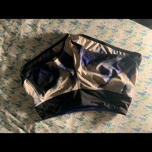 Lululemon athletica shorts! Great condition 💕